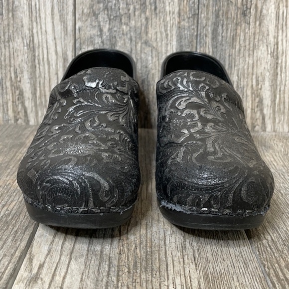 Sanita Agda Floral Textured Comfort Professional Slip On Shoes Black 39 (US 8) - Picture 3 of 10